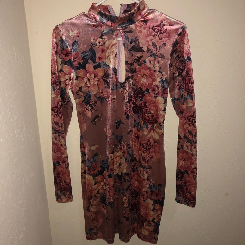 Dusty pink rose party dress